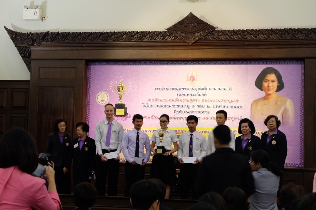 伟德bv国际体育