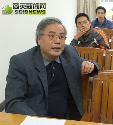 贺志刚教授提出建议