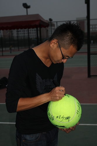 伟德bv国际体育