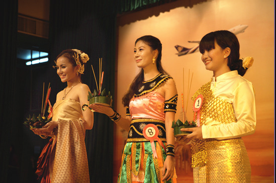 水灯小姐前三名