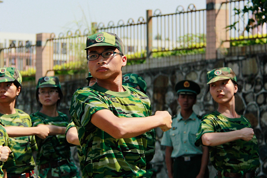 钢铁意志，纹丝不动
