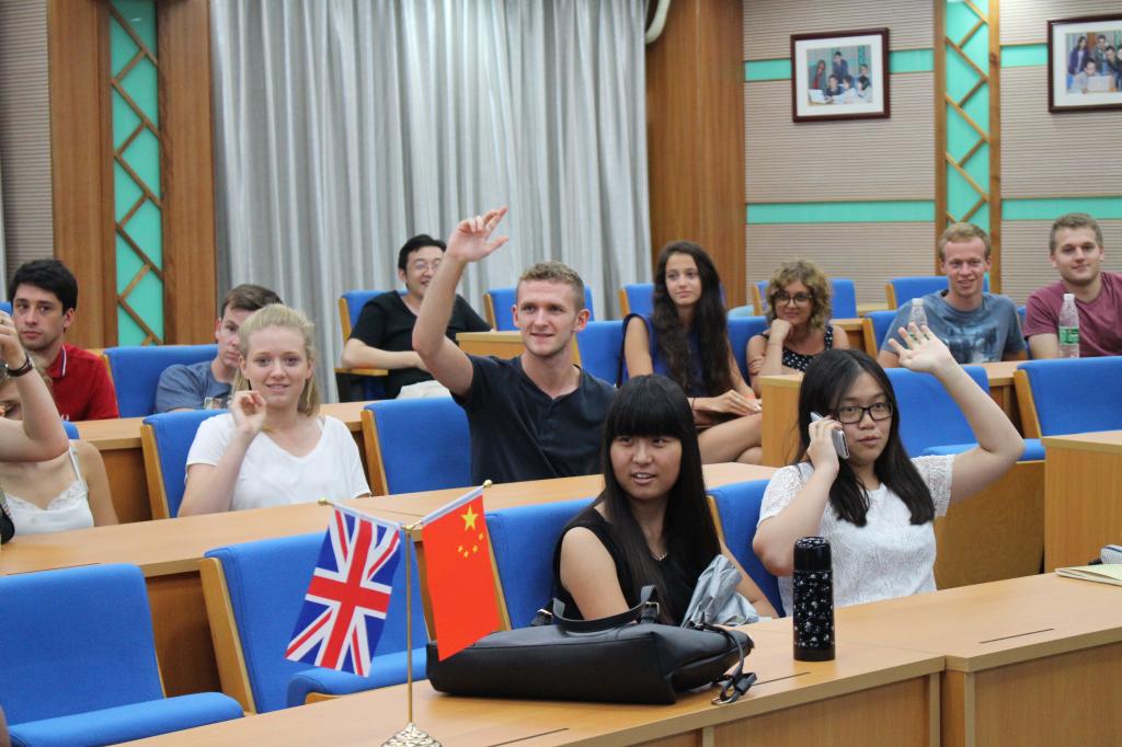 伟德bv国际体育