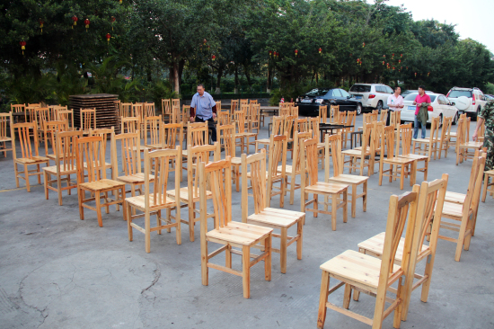 茶楼在为“晚市”做准备