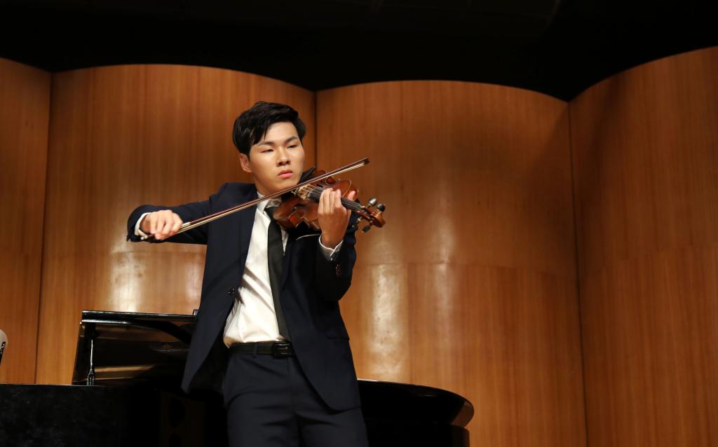 388A8591.jpg 伟德bv国际体育