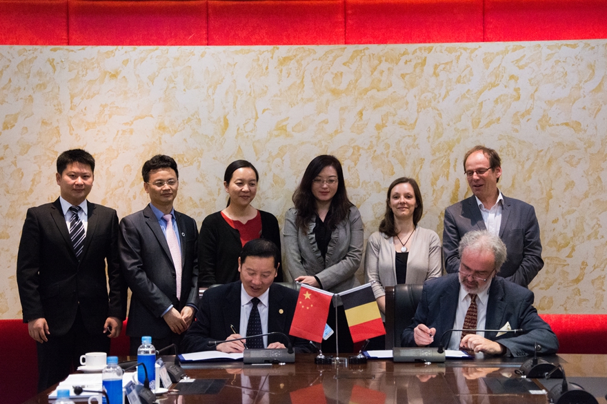 伟德bv国际体育