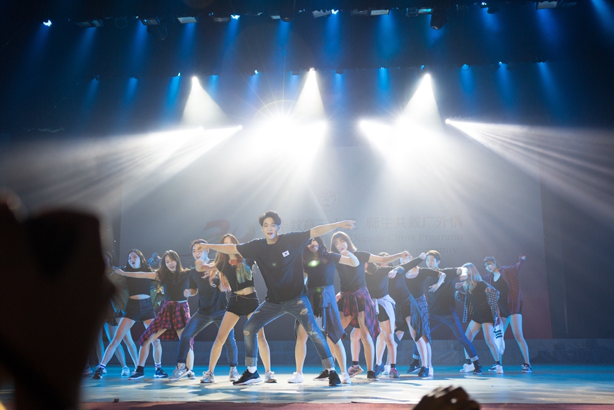 伟德bv国际体育