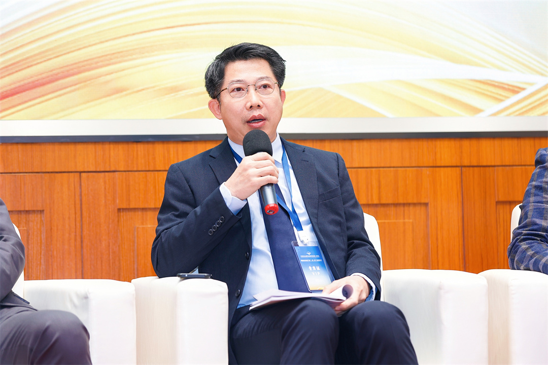 22.成金珑.jpg 伟德bv国际体育