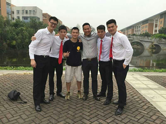 伟德bv国际体育