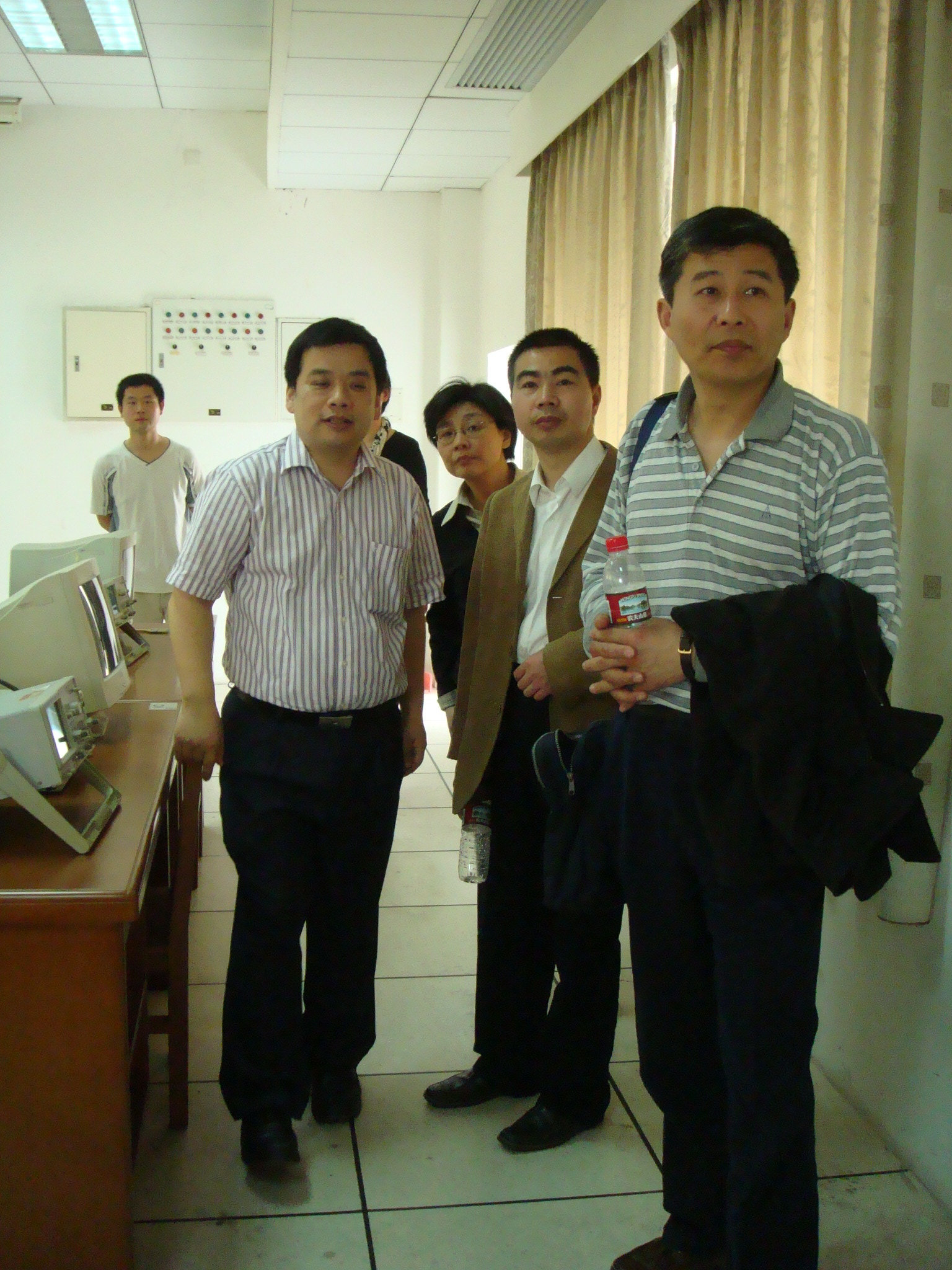 伟德bv国际体育