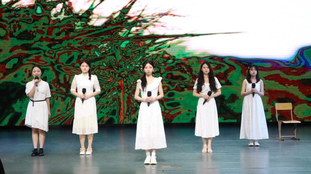 IMG_3678.jpg 伟德bv国际体育