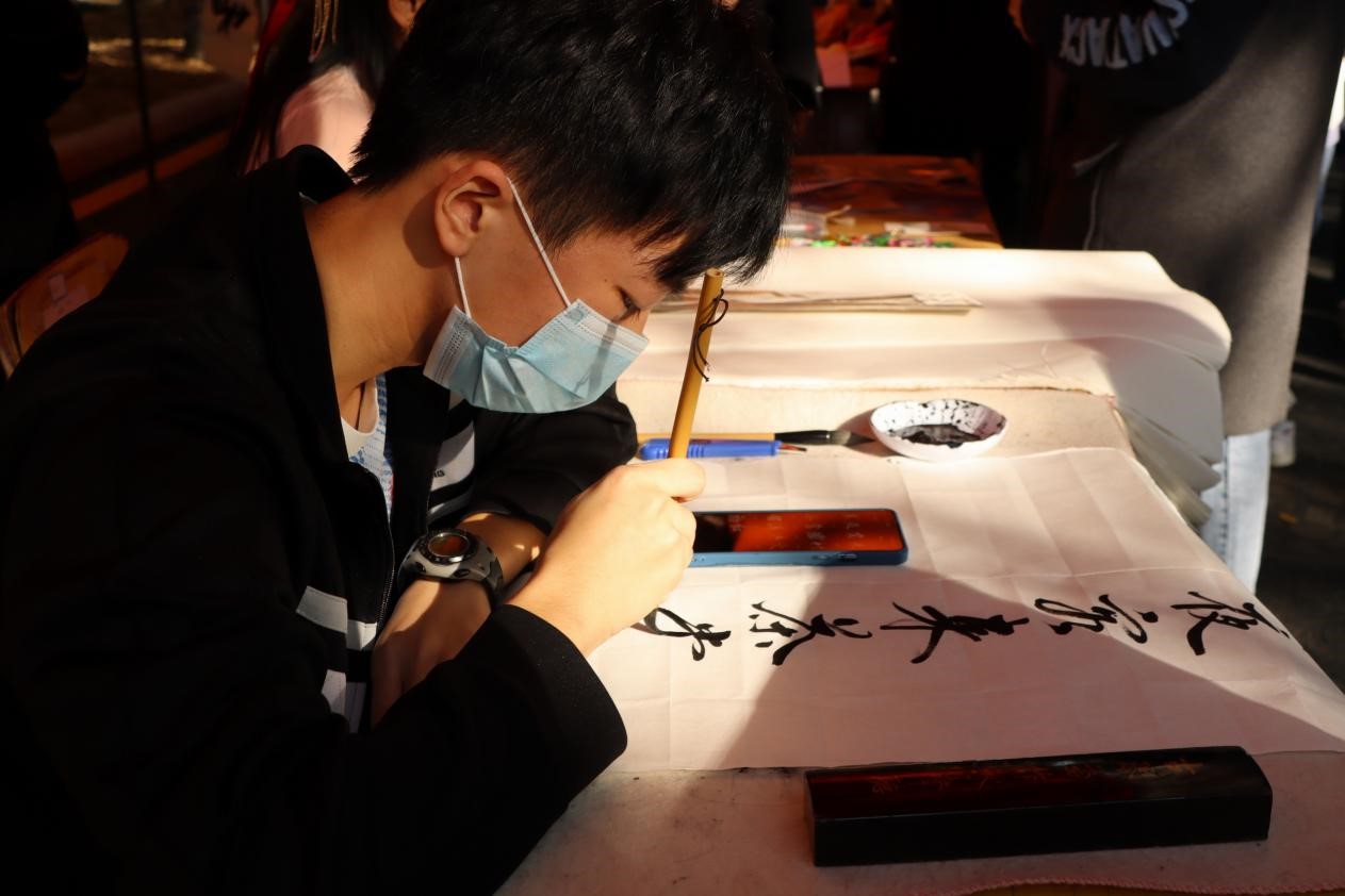 伟德bv国际体育