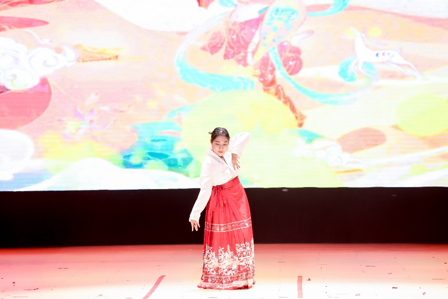 image011.jpg 伟德bv国际体育