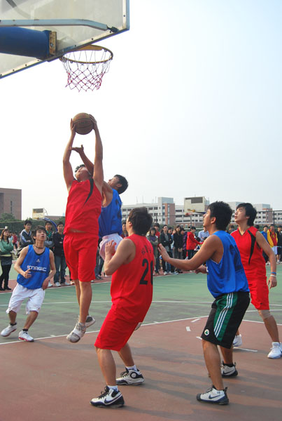 伟德bv国际体育