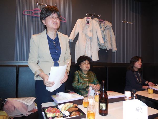 孔院中方院长作为嘉宾发言