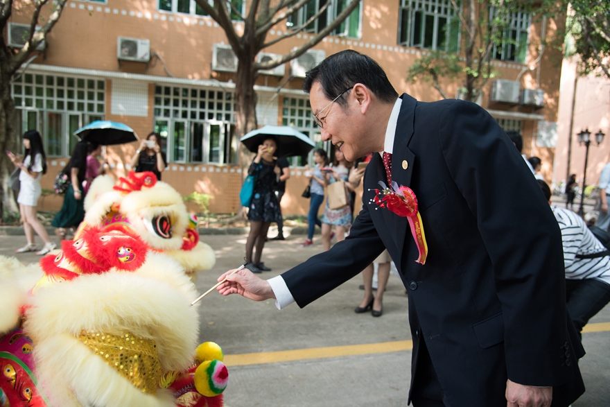 伟德bv国际体育