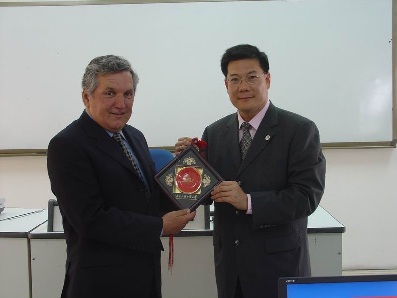 伟德bv国际体育