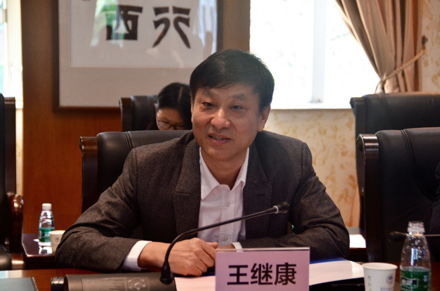 伟德bv国际体育