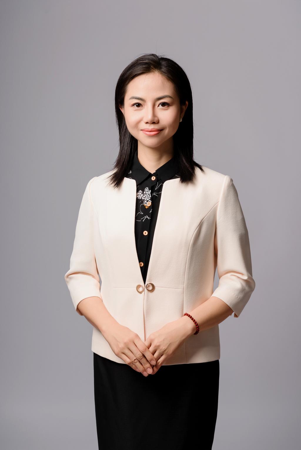 吕琳琼老师.jpg 伟德bv国际体育