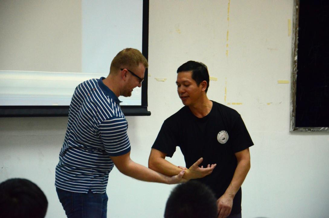 伟德bv国际体育